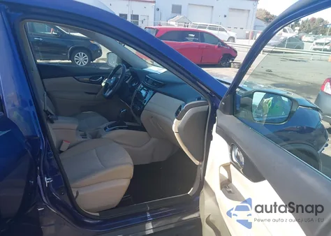 2017 Nissan Rogue Sv из США, поврежденный, VIN 5N1AT2MV1HC825841